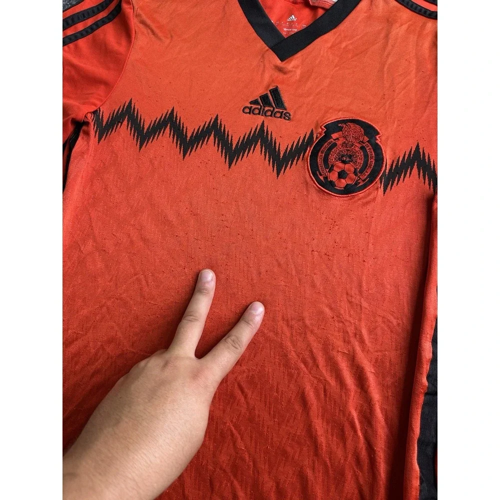 Boys 2014 Adidas Mexico National Team Away Soccer Jersey, Size XL 15-16 Years